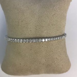3.50CT Diamond Bangle Bracelet BRACELET Bailey's Fine Jewelry