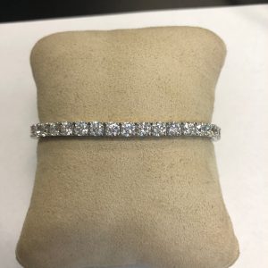 Diamond Tennis Bracelet in 18k White Gold BRACELET Bailey's Fine Jewelry