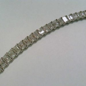 Emerald Cut Diamond Tennis Bracelet in 18k White Gold BRACELET Bailey's Fine Jewelry