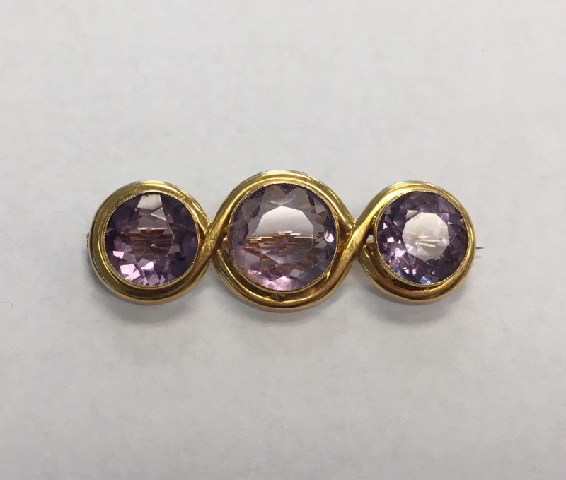 Bailey's Estate Amethyst 3 Stone Pin in 14kt Yellow Gold
