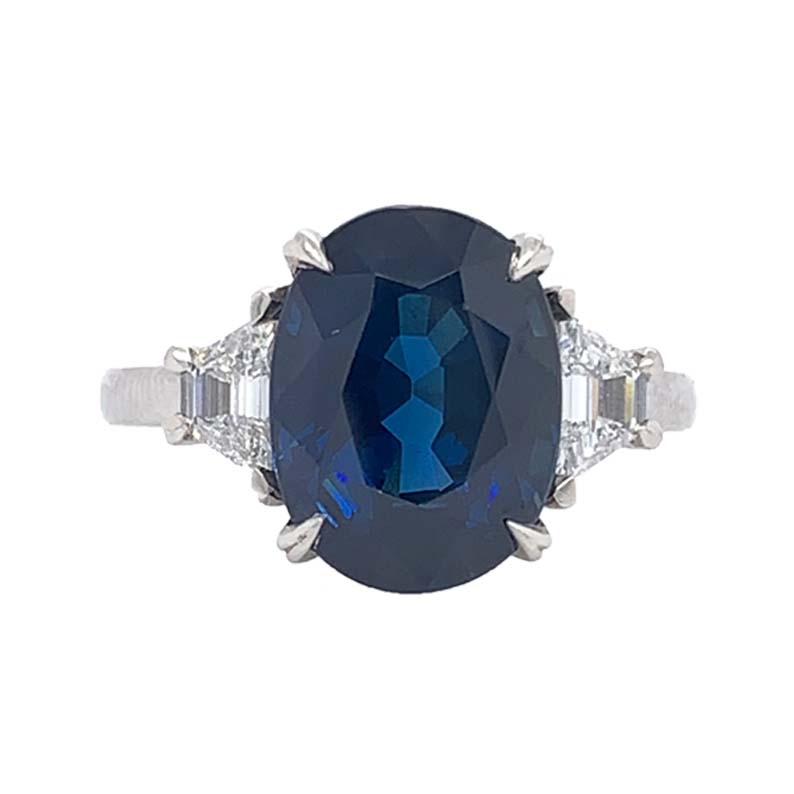 Bailey's Estate 5.59ct Blue Sapphire Ring