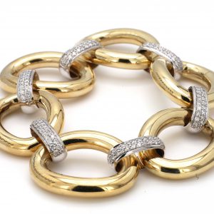 Oval Gold With Diamond Link Connectors Bracelet BRACELET Bailey's Fine Jewelry